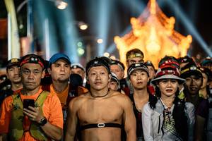 BIB: 
                            <button type="button" onclick="openModal(22791040)" class="btn btn-primary btn-sm float-right btn-popup" data-toggle="modal" data-target=".modal-high-quality">
                        <i class="fas fa-shopping-cart"></i> Add to Cart
                    </button>
                                            <button type="button" onclick="isThisMe(22791040, true)" class="btn btn-success btn-sm float-right btn-popup btn-isme hidden" data-toggle="tooltip" data-placement="bottom" title="นี่คือรูปของคุณใช่ไหม คลิกที่นี่เพื่อเอาเข้าอัลบั้ม">
                        <i class="fas fa-plus"></i> Add to album
                    </button>
                    <button type="button" onclick="isThisMe(22791040, false)" class="btn btn-warning btn-sm float-right btn-popup btn-isnotme hidden">
                        <i class="fas fa-ban"></i> Remove from album
                    </button>